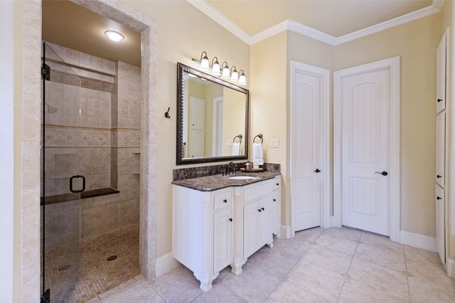8411 Buffalo Drive, Lantana, TX 76226