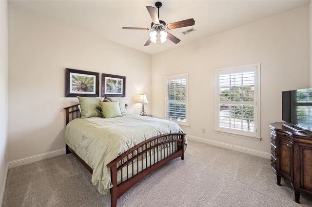 8411 Buffalo Drive, Lantana, TX 76226