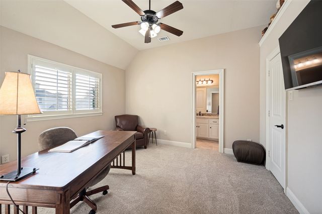 8411 Buffalo Drive, Lantana, TX 76226