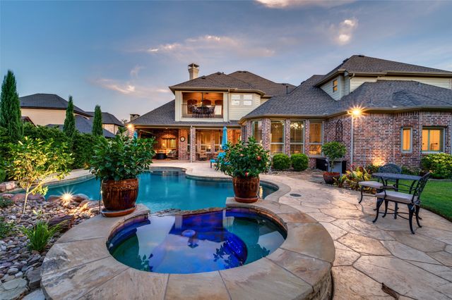 8411 Buffalo Drive, Lantana, TX 76226