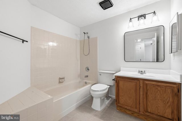 19832 MAYHILL TER, Gaithersburg, MD 20879