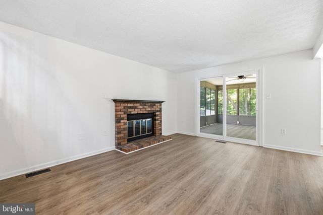 19832 MAYHILL TER, Gaithersburg, MD 20879
