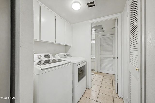 1615 E NEWPORT Drive, Tempe, AZ 85282