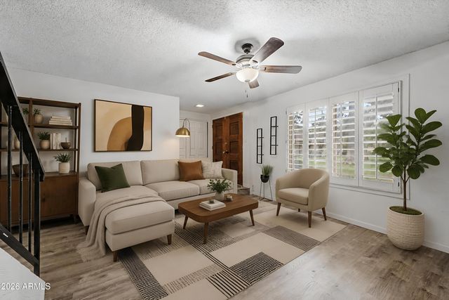 1615 E NEWPORT Drive, Tempe, AZ 85282