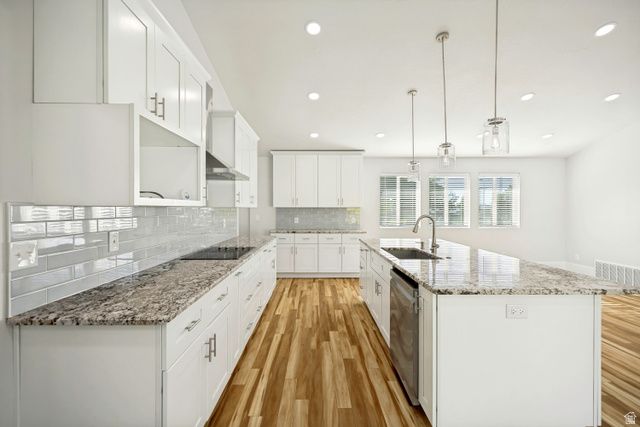3154 W 5700 S, Roy, UT 84067
