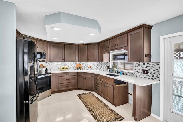 23 MOUNTAIN LAUREL DRIVE, Palm Harbor, FL 34684