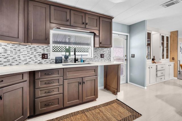 23 MOUNTAIN LAUREL DRIVE, Palm Harbor, FL 34684