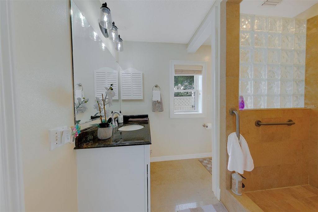 Image 27 of property listing at 2017 COVE DRIVE, Largo, FL 33774