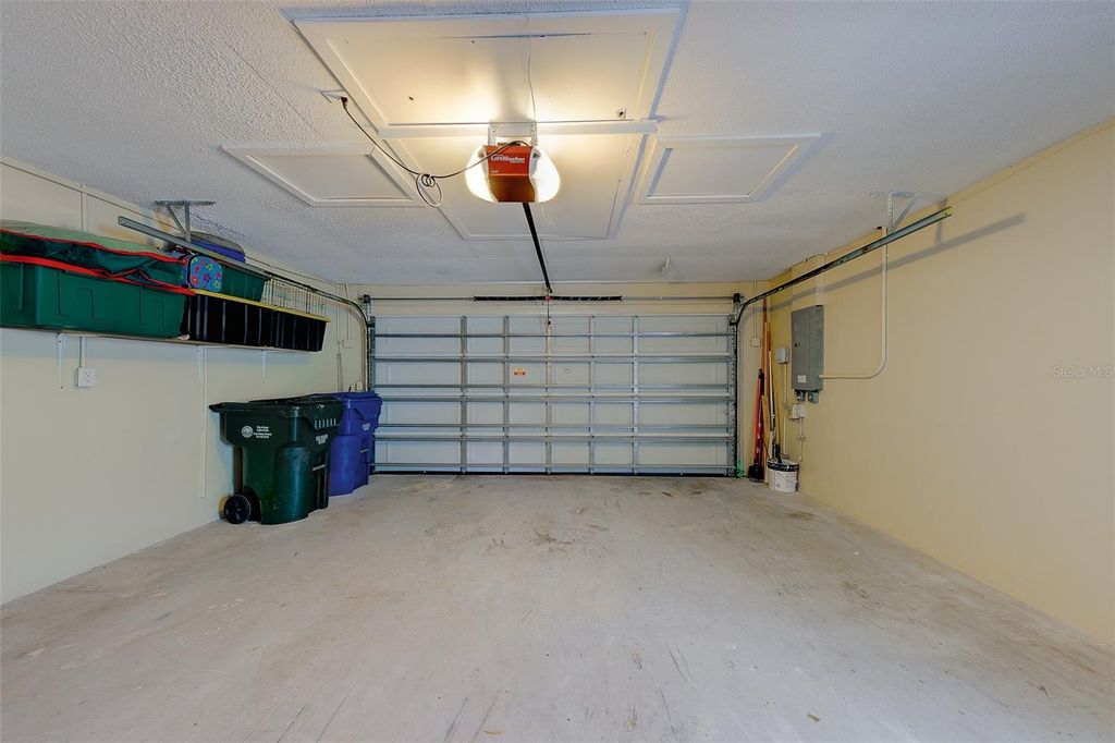 Image 37 of property listing at 2017 COVE DRIVE, Largo, FL 33774