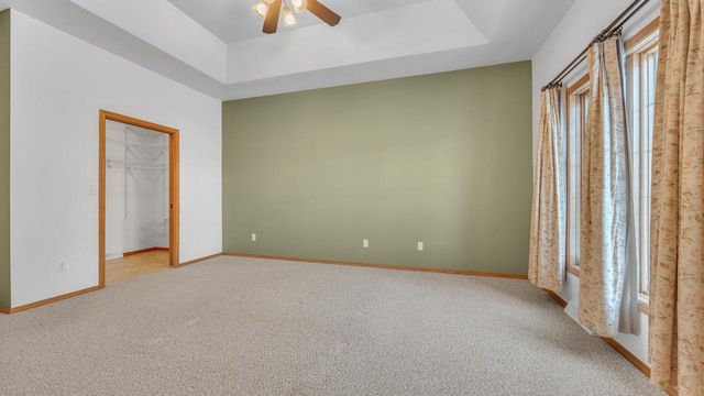 3011 Rolling Hills DRIVE, Manitowoc, WI 54220