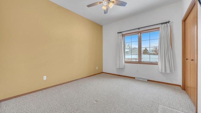 3011 Rolling Hills DRIVE, Manitowoc, WI 54220