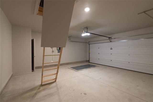 12321 SW 32nd Street, Yukon, OK 73099