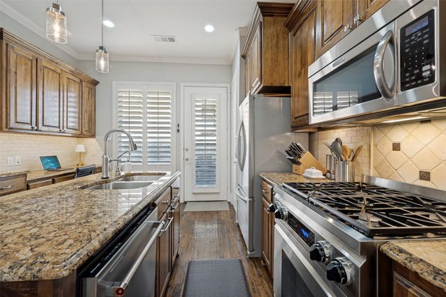 4293 Haskell Drive, Carrollton, TX 75010
