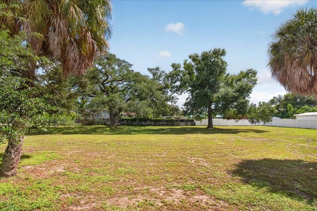5309 E COLUMBUS DRIVE, Tampa, FL 33619