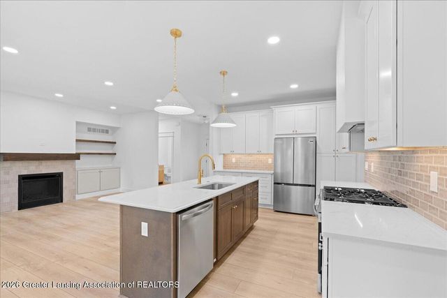 2531 Fedewood, Dewitt, MI 48820