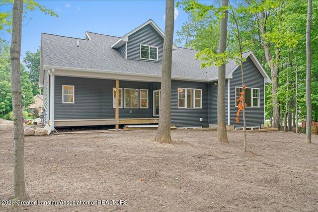 2531 Fedewood, Dewitt, MI 48820