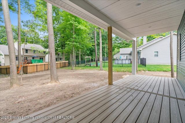 2531 Fedewood, Dewitt, MI 48820