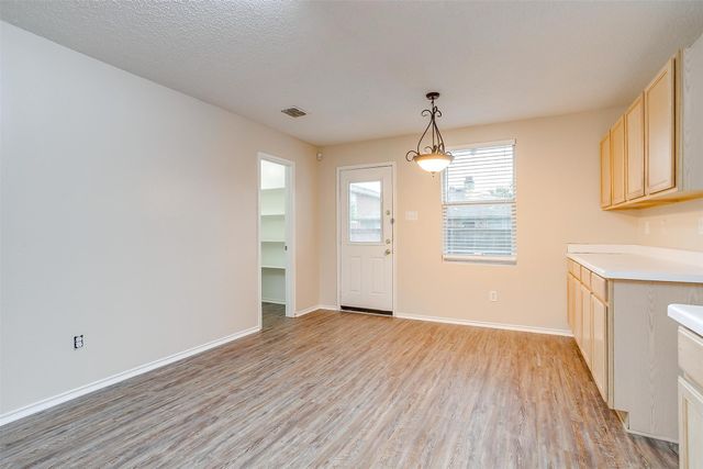 3944 Foxhound Lane, Fort Worth, TX 76123