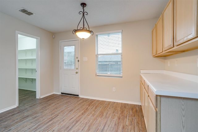 3944 Foxhound Lane, Fort Worth, TX 76123