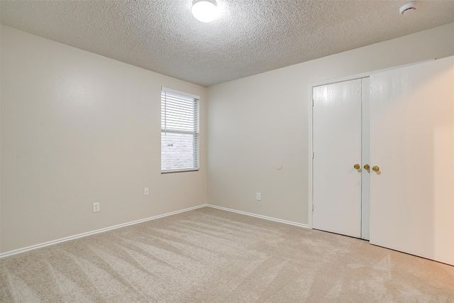3944 Foxhound Lane, Fort Worth, TX 76123