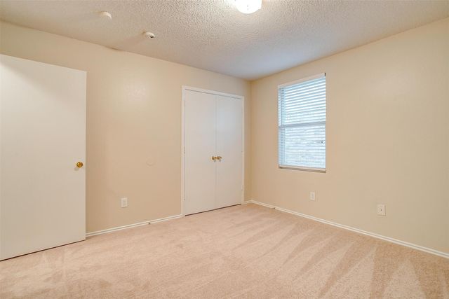 3944 Foxhound Lane, Fort Worth, TX 76123