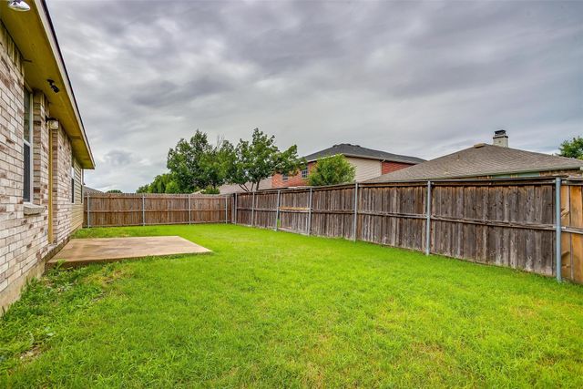 3944 Foxhound Lane, Fort Worth, TX 76123