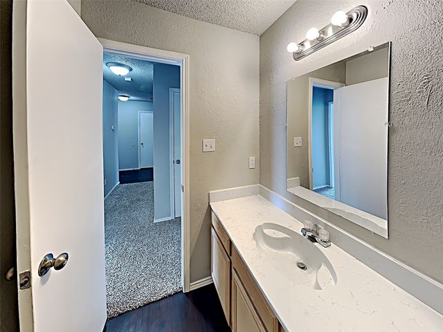 3712 Garden Springs Drive, Fort Worth, TX 76123