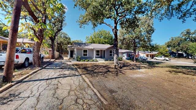 2220 Jenson Road, Fort Worth, TX 76112