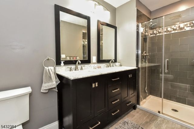 15 Brookside Hts B, Wanaque Boro, NJ 07465