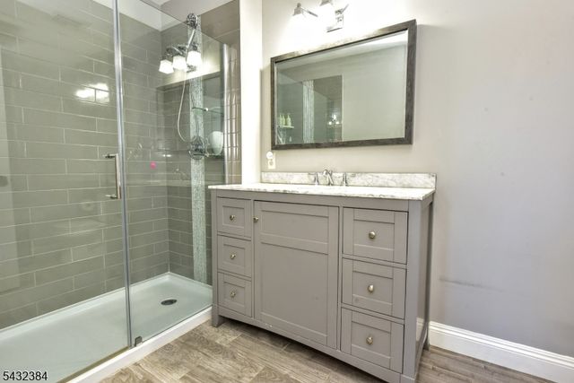 15 Brookside Hts B, Wanaque Boro, NJ 07465