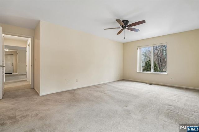 69 Turnberry Road 2, Little Falls, NJ 07424