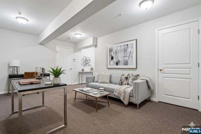 69 Turnberry Road 2, Little Falls, NJ 07424