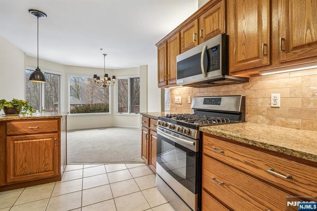 69 Turnberry Road 2, Little Falls, NJ 07424