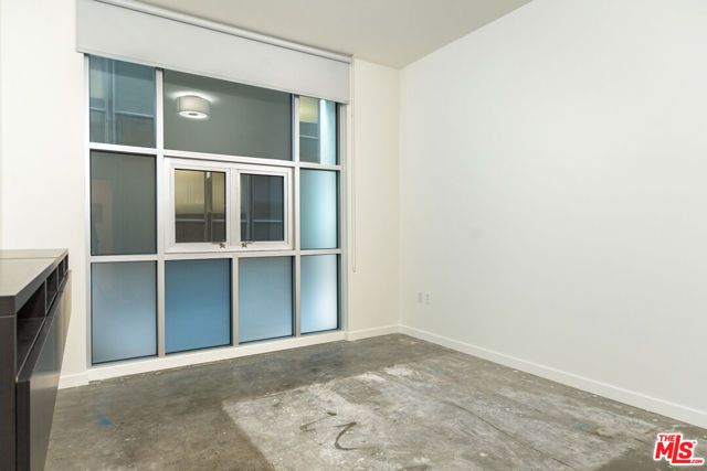 630 W 6th Street 207, Los Angeles, CA 90017