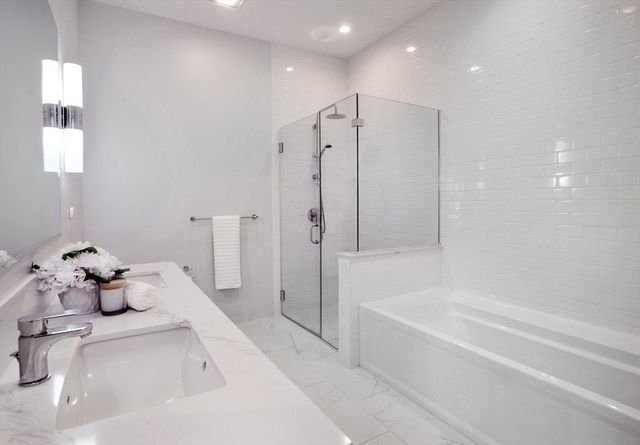 10 Shipyard Drive 317, Hingham, MA 02043