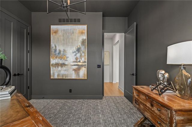 11535 S Sunray Drive, Olathe, KS 66061