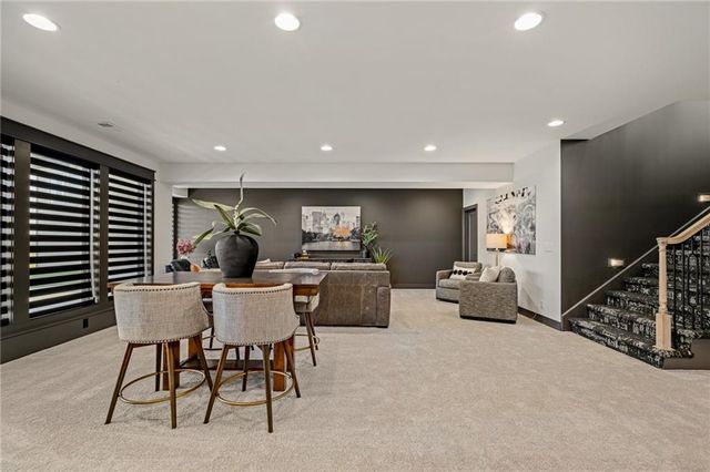 11535 S Sunray Drive, Olathe, KS 66061