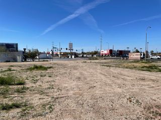 27 E Baseline Road 4, Phoenix, AZ 85042