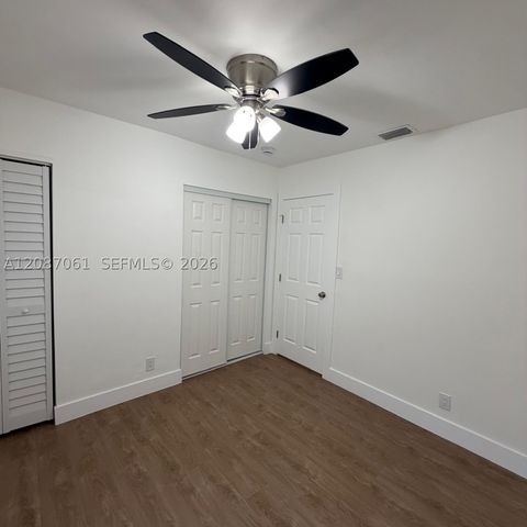 3932 NW 39th Ave, Lauderdale Lakes, FL 33309