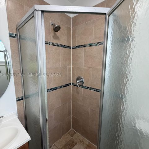 3932 NW 39th Ave, Lauderdale Lakes, FL 33309