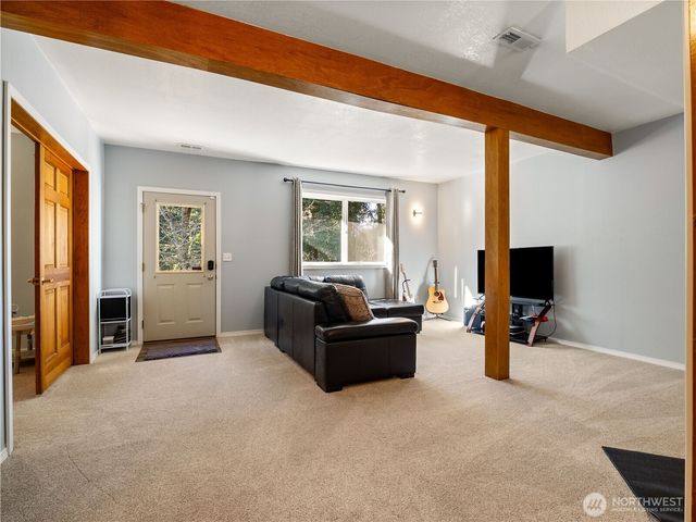 6801 183rd Avenue E, Bonney Lake, WA 98391