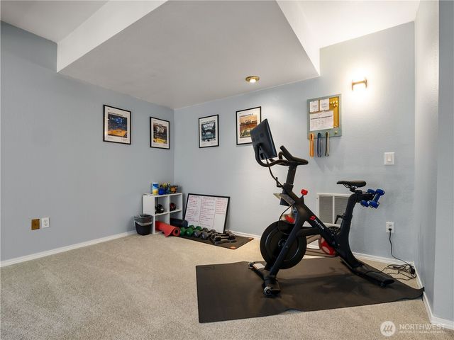 6801 183rd Avenue E, Bonney Lake, WA 98391