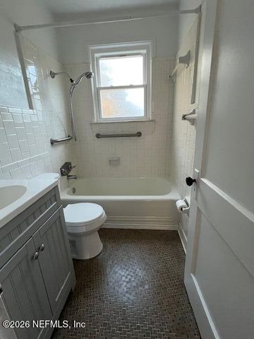 7307 CLINTON Street, Jacksonville, FL 32208