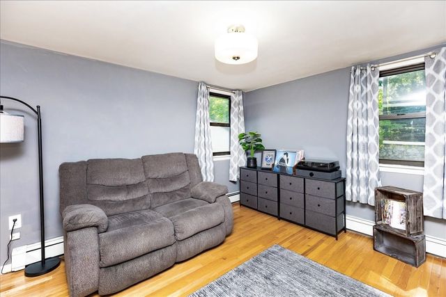 8 Judith Road, Peabody, MA 01960