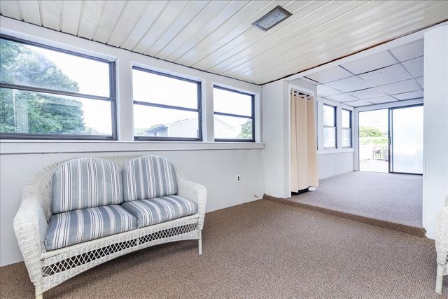 8 Judith Road, Peabody, MA 01960