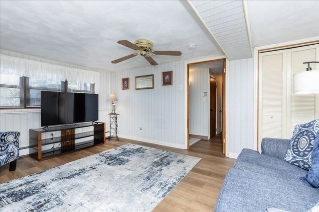 8 Judith Road, Peabody, MA 01960
