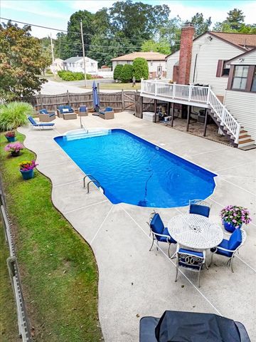 8 Judith Road, Peabody, MA 01960