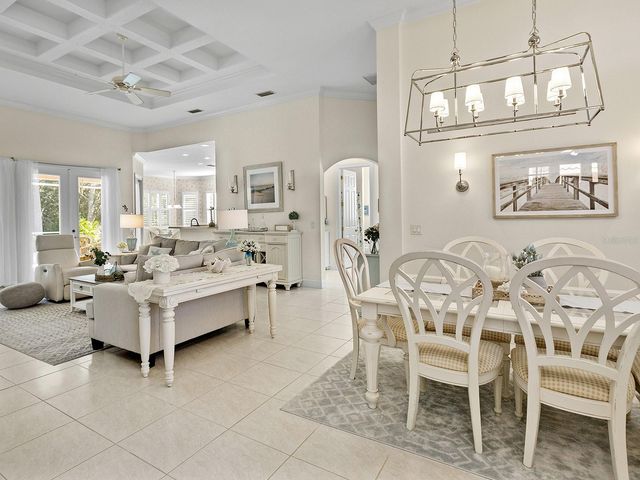 4374 VIA DEL VILLETTI DRIVE, Venice, FL 34293