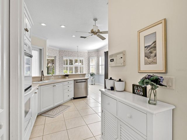 4374 VIA DEL VILLETTI DRIVE, Venice, FL 34293