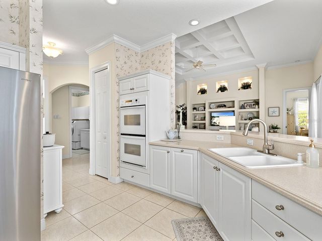 4374 VIA DEL VILLETTI DRIVE, Venice, FL 34293